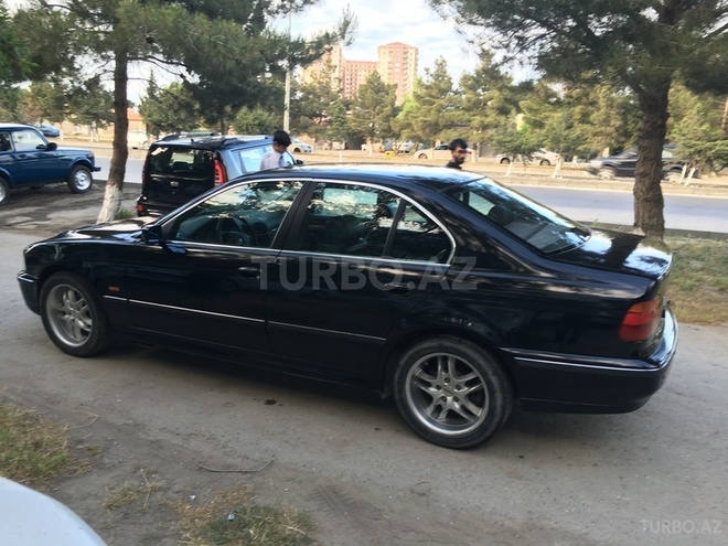 BMW 523 1997, 242,500 km - 2.5 l - Bakı