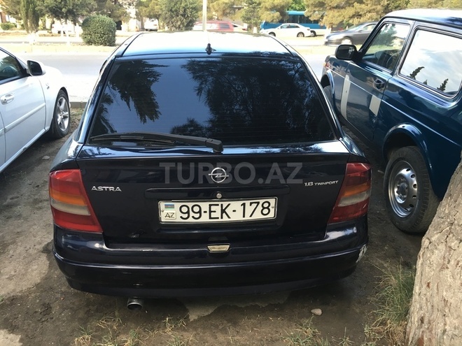 Opel Astra 2004, 168,900 km - 1.6 l - Bakı