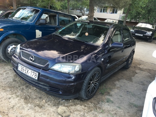 Opel Astra 2004, 168,900 km - 1.6 l - Bakı