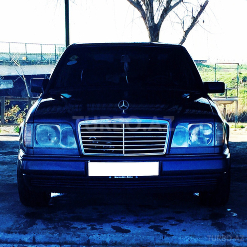 Mercedes E 220 1995, 454,000 km - 2.2 л - Beyləqan