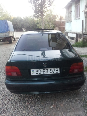 BMW 528 1998, 270,000 km - 2.8 l - Gəncə