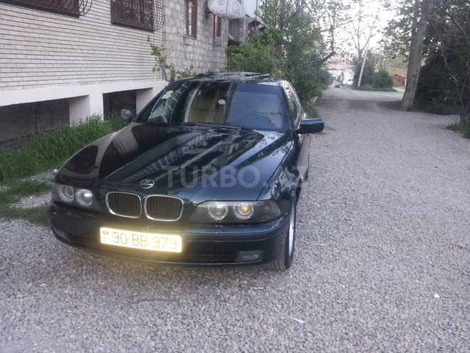 BMW 528 1998, 270,000 km - 2.8 l - Gəncə