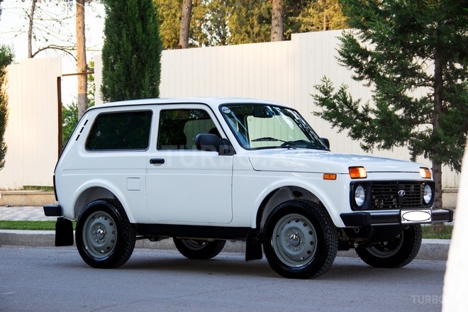 LADA (VAZ) Niva 2015, 11,000 km - 1.7 л - Gəncə