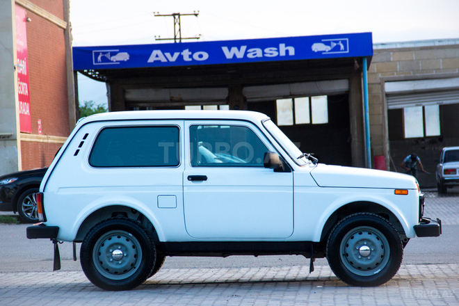 LADA (VAZ) Niva 2015, 11,000 km - 1.7 л - Gəncə