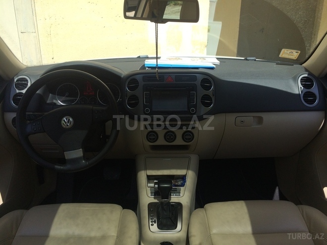 Volkswagen Tiguan 2009, 90,000 km - 2.0 л - Bakı