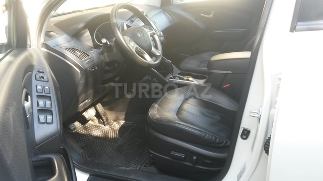 Hyundai ix35 2013, 79,000 km - 2.4 l - Bakı