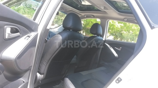 Hyundai ix35 2013, 79,000 km - 2.4 l - Bakı