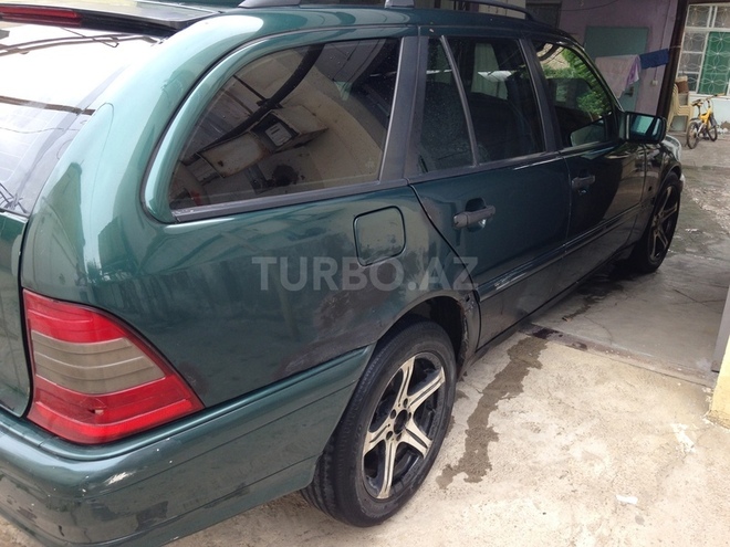 Mercedes C 180 1999, 356,000 km - 1.8 l - Bakı