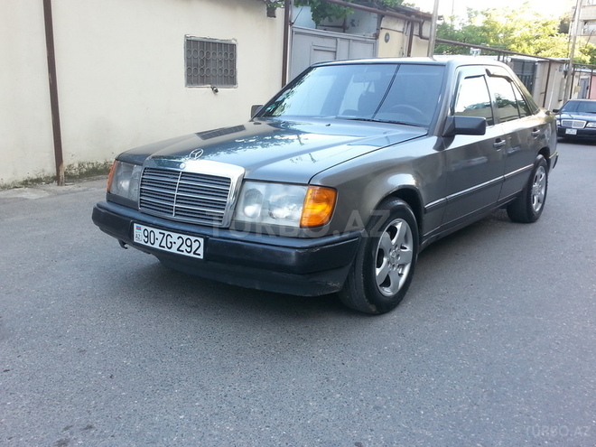 Mercedes E 200 1989, 500,000 km - 2.0 l - Bakı