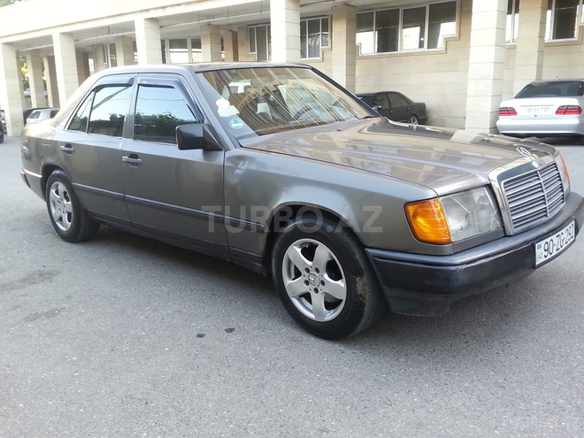 Mercedes E 200 1989, 500,000 km - 2.0 l - Bakı