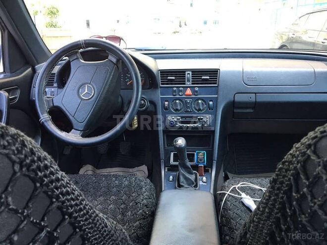 Mercedes C 180 1998, 280,000 km - 2.0 л - Bakı