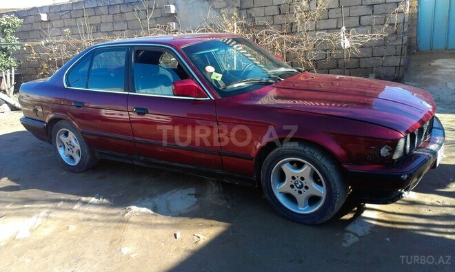 BMW 523 1992, 413,000 km - 2.0 л - Bakı