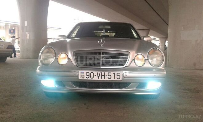 Mercedes E 270 2000, 312,412 km - 2.7 l - Bakı