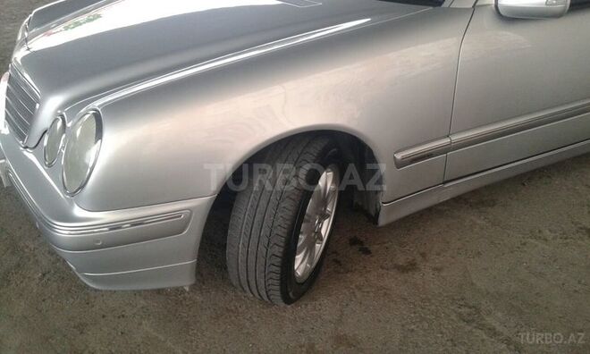 Mercedes E 270 2000, 312,412 km - 2.7 l - Bakı