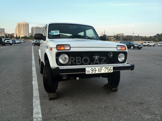 LADA (VAZ) Niva 2015, 6,000 km - 1.7 l - Sumqayıt
