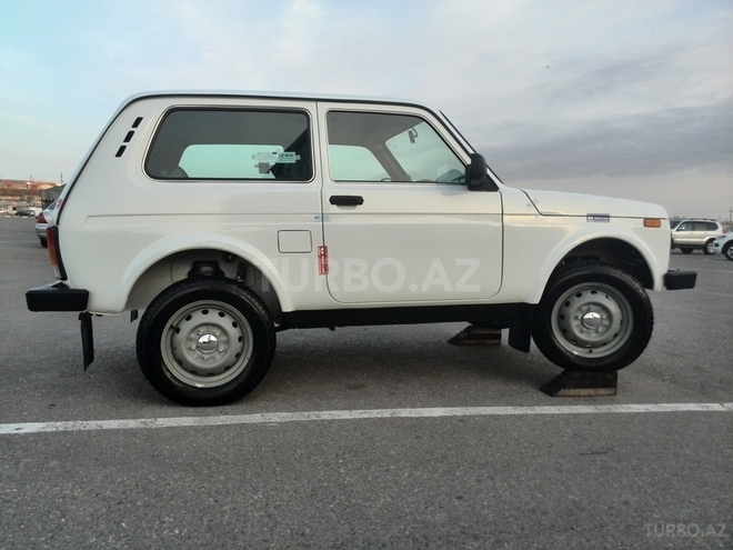 LADA (VAZ) Niva 2015, 6,000 km - 1.7 l - Sumqayıt