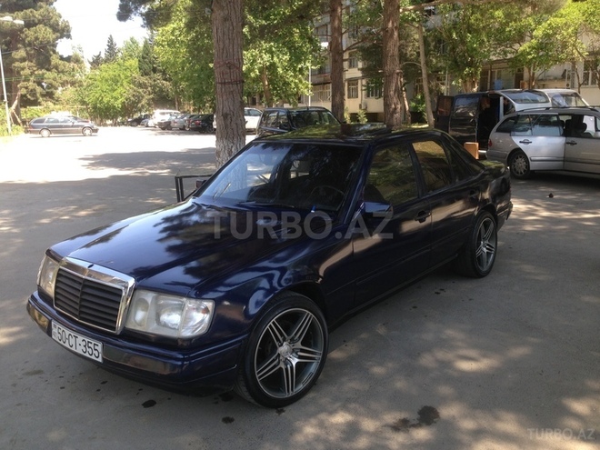 Mercedes E 230 1989, 300,000 km - 2.3 l - Bakı