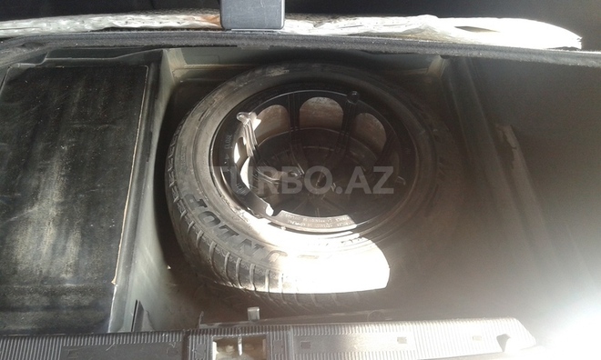 Mercedes E 320 1998, 260 km - 0.2 л - Bərdə