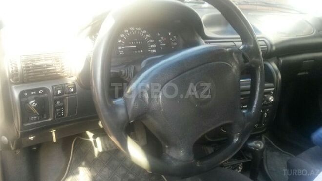 Opel Astra 1997, 230,000 km - 1.6 l - Bakı