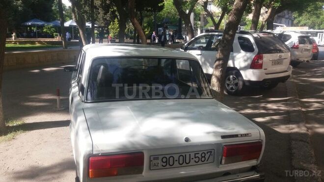 LADA (VAZ) 2107 2009, 90,000 km - 1.6 л - Bakı