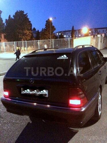 Mercedes C 240 2000, 248,000 km - 2.4 l - Bakı