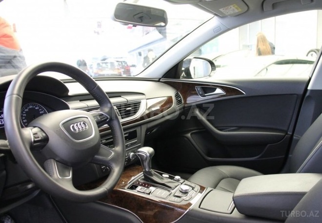 Audi A6 2014, 22,600 km - 2.0 l - Bakı