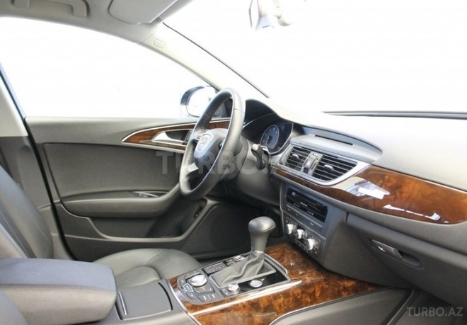 Audi A6 2014, 22,600 km - 2.0 l - Bakı