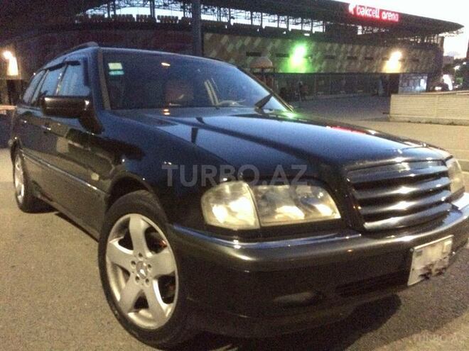 Mercedes C 240 2000, 248,000 km - 2.4 l - Bakı