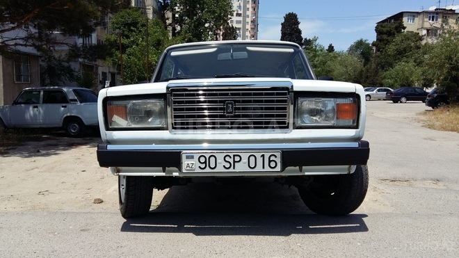LADA (VAZ) 2107 2009, 80,000 km - 1.6 l - Bakı