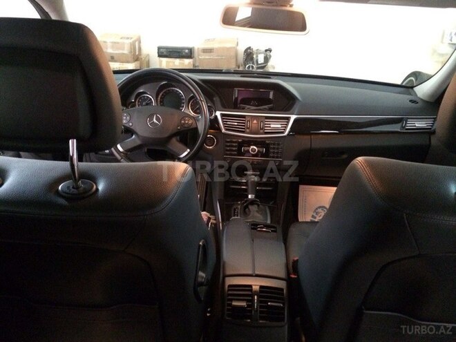 Mercedes  2011, 68,000 km - 1.8 л - Bakı