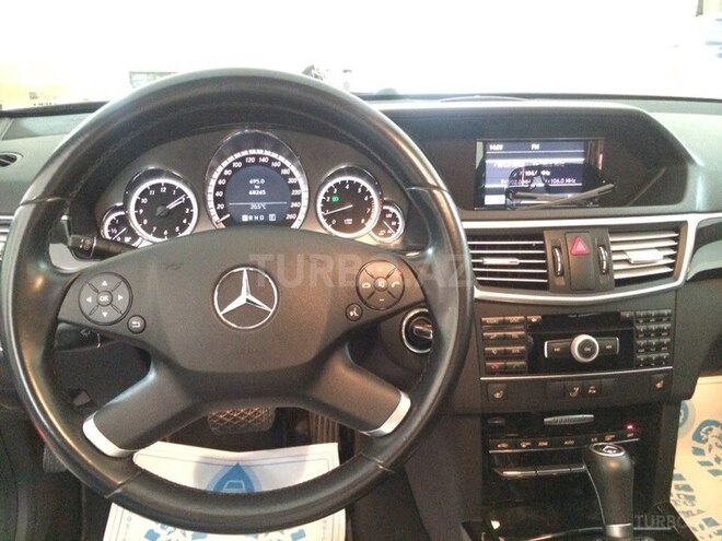 Mercedes  2011, 68,000 km - 1.8 л - Bakı