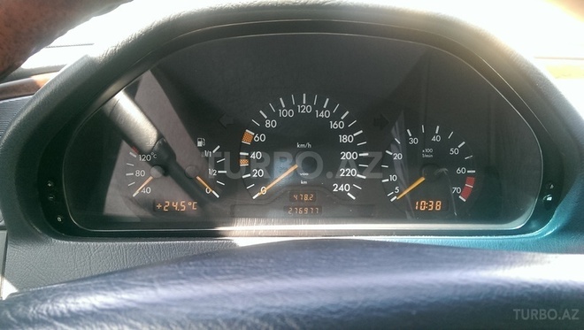 Mercedes C 220 1996, 27,700 km - 2.2 l - Bakı