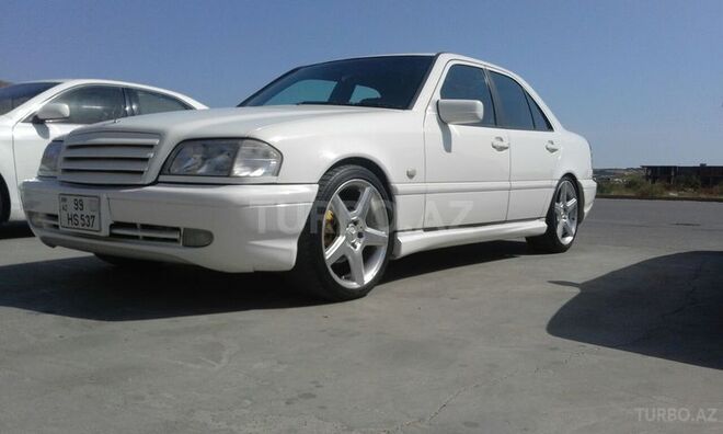 Mercedes C 200 1998, 137,000 km - 2.0 l - Bakı