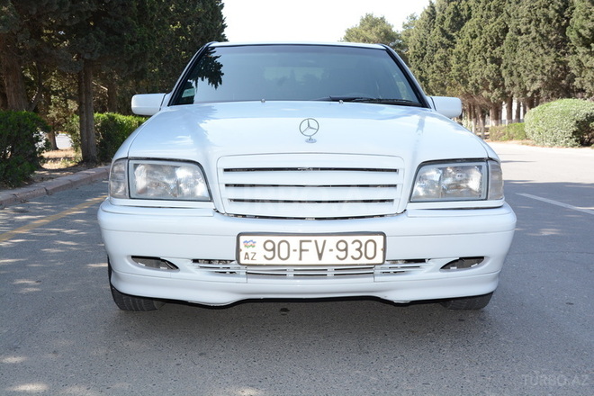 Mercedes E 220 1997, 400,000 km - 2.2 l - Sumqayıt