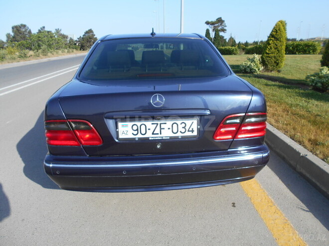 Mercedes E 240 2000, 160,000 km - 2.4 l - Bakı