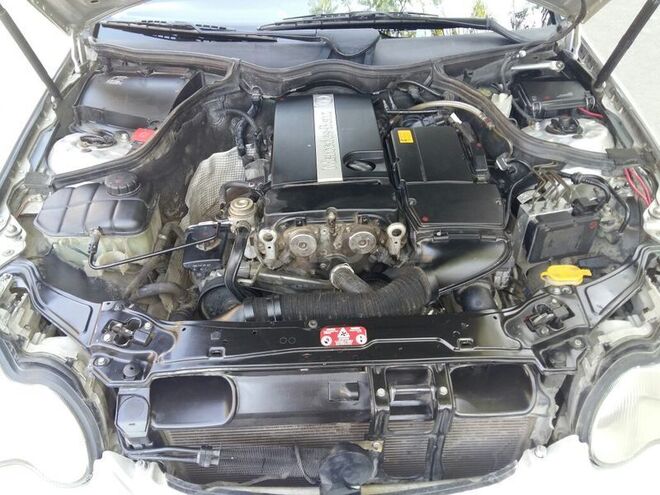 Mercedes C 200 2002, 240,000 km - 2.0 l - Bakı