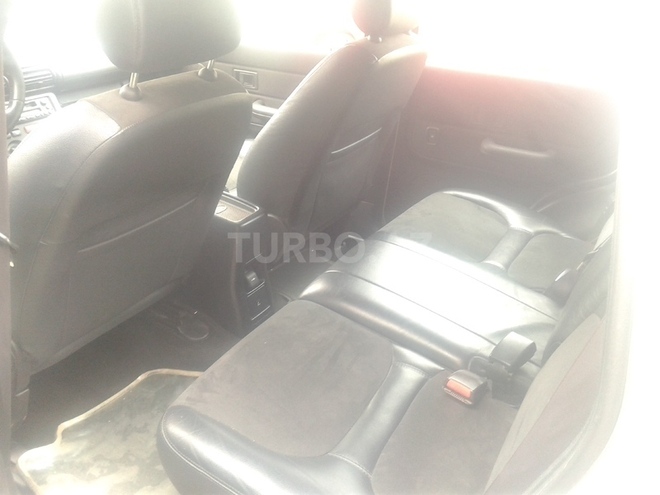 Land Rover Range Rover 2003, 180,000 km - 0.2 l - Gəncə