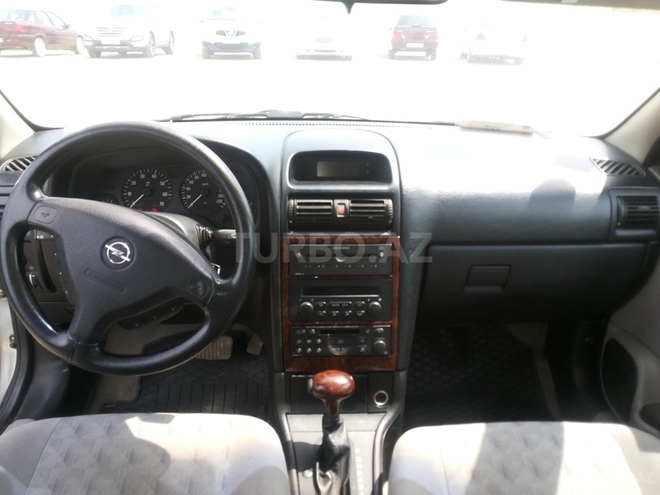 Opel Astra 2001, 161,250 km - 1.8 л - Bakı