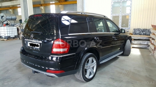 Mercedes GL 550 2011, 70,000 km - 5.5 l - Bakı