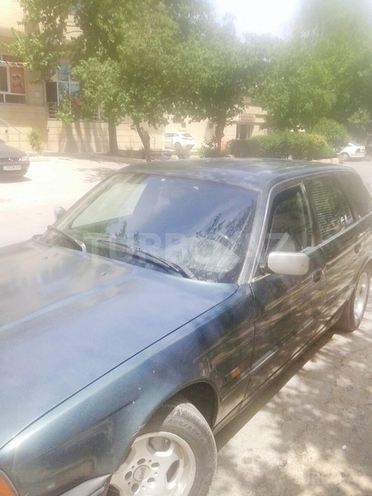 BMW 520 1992, 320,000 km - 2.0 l - Bakı