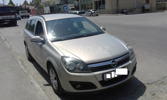 Opel Astra 2005, 154,000 km - 1.4 л - Bakı