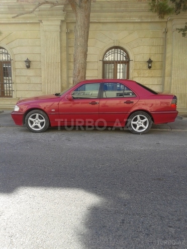 Mercedes C 200 1997, 229,356 km - 2.0 l - Bakı