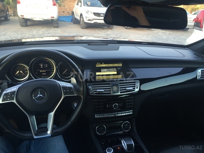 Mercedes CLS 63 AMG 2013, 70,000 km - 5.5 л - Bakı