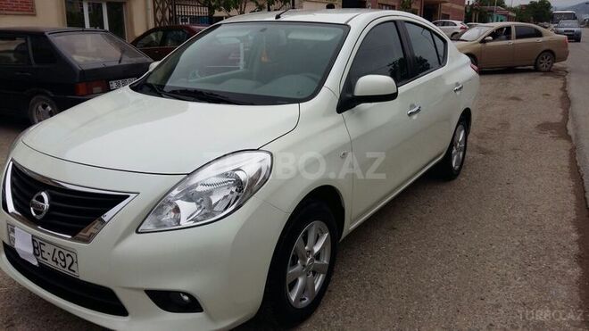 Nissan Sunny 2013, 42,347 km - 1.5 l - Bakı