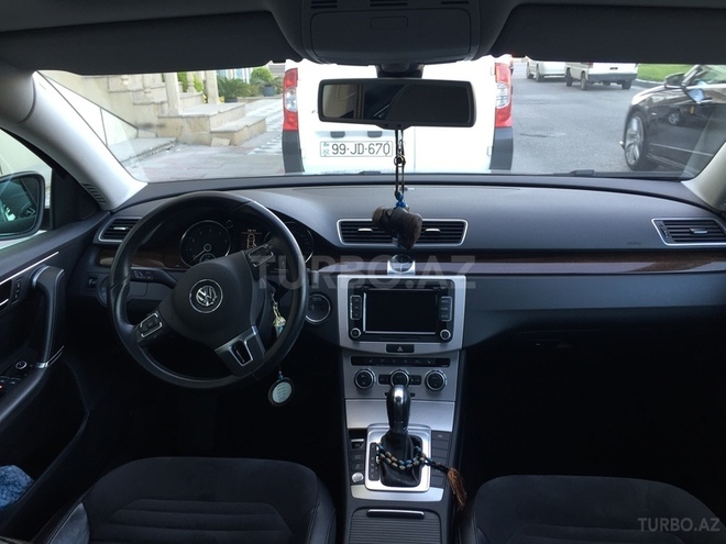 Volkswagen Passat 2012, 33,000 km - 1.8 l - Bakı