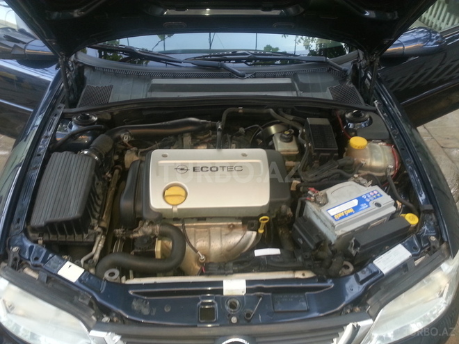 Opel Vectra 2000, 235,000 km - 1.6 l - Bakı