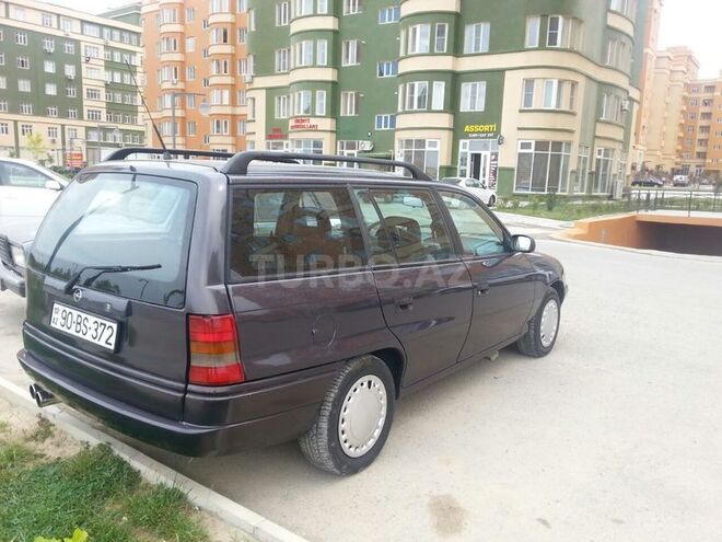 Opel Astra 1996, 20,000 km - 1.6 l - Bakı
