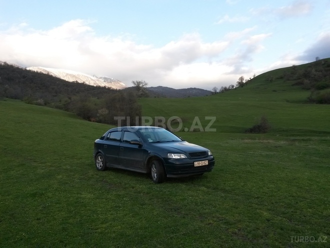 Opel Astra 2002, 14,800 km - 16.0 l - İsmayıllı
