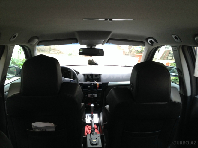 Opel Astra 2009, 193,000 km - 1.9 l - Bakı