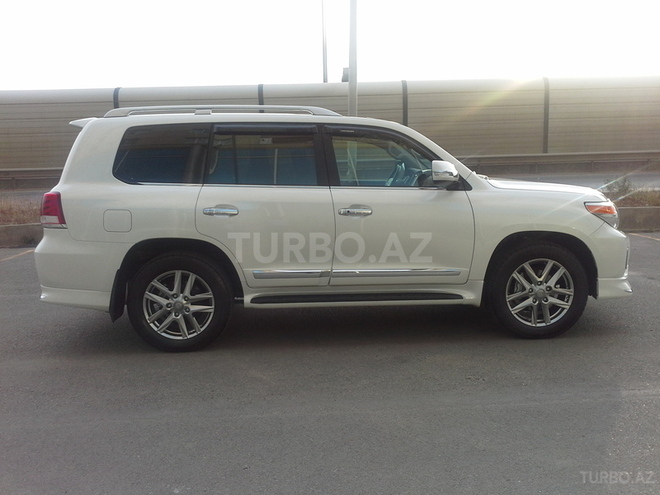 Toyota Land Cruiser 2013, 4,032 km - 4.0 l - Bakı